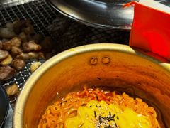 -肉甲韩国木炭烤肉(新壹街1店)