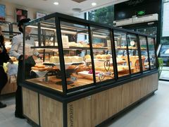 面包甜点陈列柜-仟吉KenGee(五里牌店)