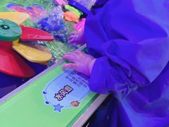 -鸿通城购物中心