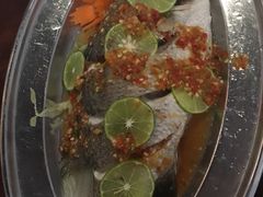 -Dang restaurant (patong phuket)