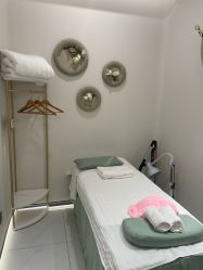 -芳朵美容养生SPA