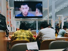 -遇见小面(白云机场T2安检外店)