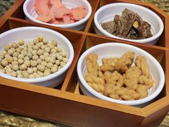 -映象潇湘·小瑶村·民族特色餐厅(植物园店)