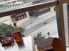 -潮界(LU·ONE凯德晶萃广场店)