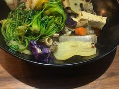 -万记麻辣烫国展总店