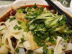 -新粤新疆菜清真餐厅(拱北店)