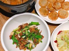 -茅炒屋龙虾·烧烤·湘菜(新河路店)