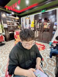 -豪帅男士理容馆