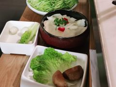-左庭右院鲜牛肉火锅(浦江欢乐颂店)