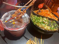 -何师烧烤Pro ·江湖川菜·小龙虾·精酿啤酒(太古里旗舰店)