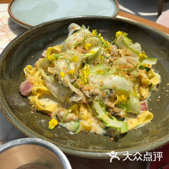 皓淅           大魔王西西           浅野崇怪叔叔逍潇