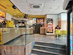 -麦当劳(浦江镇绿地乐和城店)