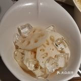 好久没有光顾海底捞了，这次和朋友小聚选择了离家比较近