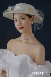 -雪中彩影婚纱摄影·微光艺术中心
