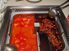 番茄麻辣鸳鸯-海底捞火锅鲜切牛肉主题店(长寿路店)