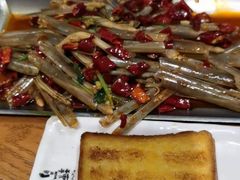 -喝丢一只鞋海鲜烧烤·海肠捞饭(市场店)