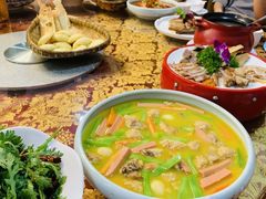 -万重锦·人文川菜馆(骡马市店)