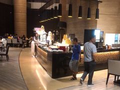 -惠州皇冠假日酒店·西餐厅·自助餐厅