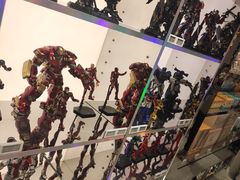 -泡泡玛特POPMART(侨福芳草地店)