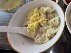 -笑来喜馄饨小笼工坊(通扬路店)