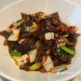 两个人吃足够了 鱼肉+蛙肉 鱼肉很嫩 牛蛙是炸过再煮的