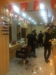 -汇尚艺美容美发