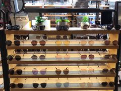 -MUJOSH木九十眼镜(月星环球港B1店)