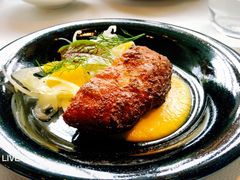 脆烤乳猪-AZUR聚(香格里拉饭店)