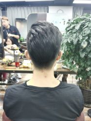 -镁连社·美联社