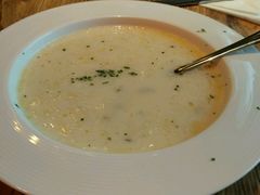 奶油蘑菇鸡茸汤-玛格萝妮(汇智国际商业中心店)