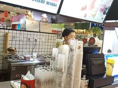 -沪上阿姨·精选茶饮(十一经路店)