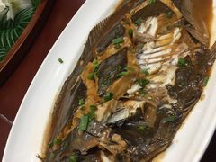 -郑庄脂渣海鲜楼(九水路店)