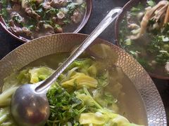 -周老三跷脚牛肉·全牛火锅(非遗传承店)