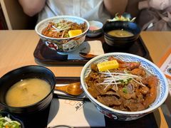 -桃花丼烧肉饭(凯丹商场店)