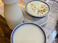 -周大娘牛乳(旧寨古村总店)