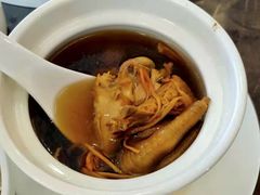 虫草花炖老鸡汤-陆记鹅庄·潮汕菜·狮头鹅(大仟里店)