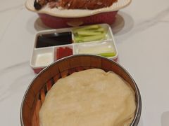 -梅利汴京烤鸭•开封豫菜地标店(东大街店)