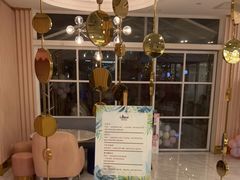 等位区-Lilliput粒粒堡亲子餐厅(瑞虹天地月亮湾店)