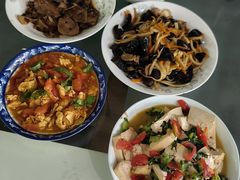 -乐禧母婴全自营月嫂(宝山店)