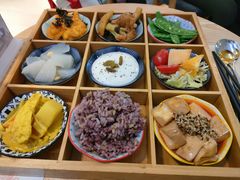 -轻蔬不用等·素食(江苏路店)