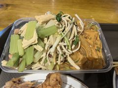 -聚合鑫东北熏酱熟食麻辣面(长阳店)