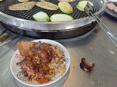 -小辣椒汤锅烧烤(温泉南街店)