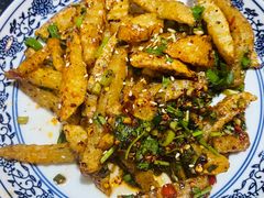 -蜗牛小馆醉乡民谣云南菜(惠新西里店)