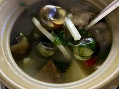 -正宗南铁拉叔沙煲螺·烧烤·秘制靓粥(南铁总店)