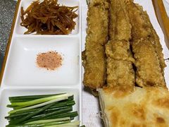 -闻道食府烙饼卷带鱼(原车耳营店原大觉寺店)