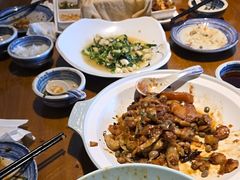 -95号酱骨·一块豆腐(展春园西路店)
