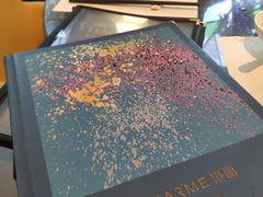 -港丽餐厅(高德置地店)