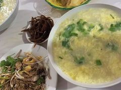 -老东门糁烫面角总店