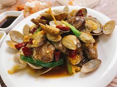 姜葱炒花蛤-阿杰臻选海鲜饭店(普陀山店)