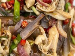 -四川小胡子海鲜(丁村万人海鲜广场店)